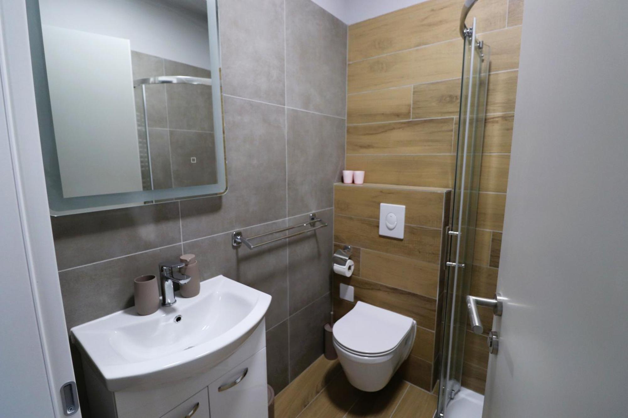 Rooms Matic Velika Mlaka Exterior foto